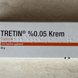 Tretinoin gel 0.05% or 0.025%